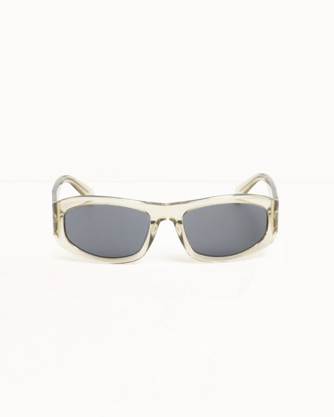 Landon Sunglasses Accessories In Champagne/black Lens
