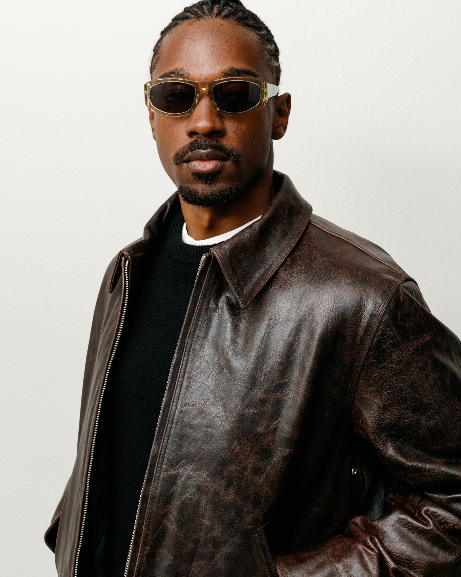 Landon Sunglasses Accessories In Champagne/black Lens