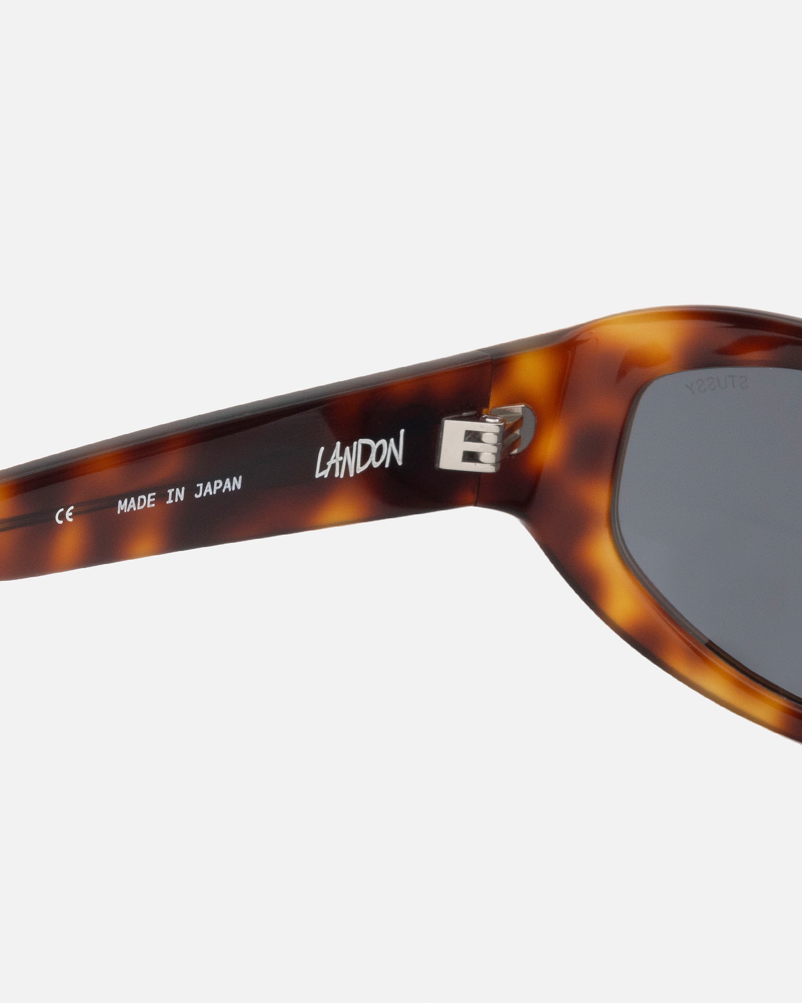 Landon Sunglasses in tortoise / black – Stüssy Japan