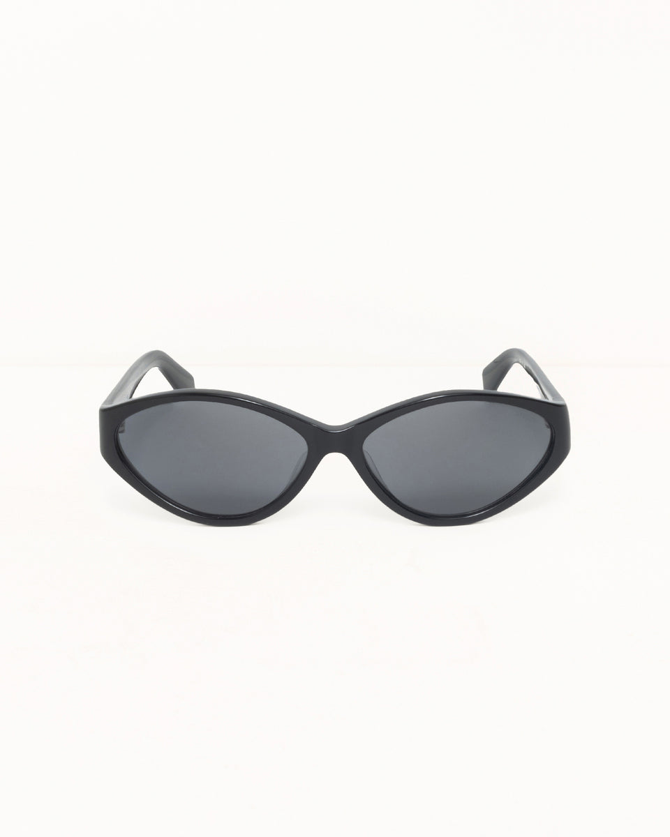 Yumi Sunglasses Accessories In Black/black Lens