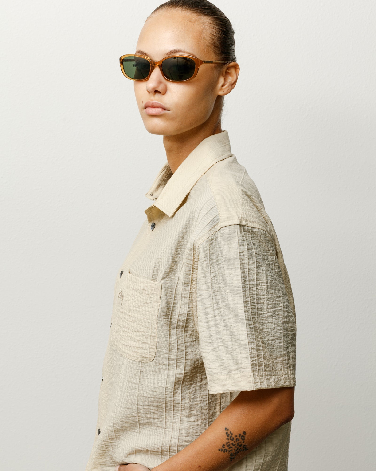 Eli Sunglasses – Honey/Dark Green Lens | Eyegear | Stüssy Japan