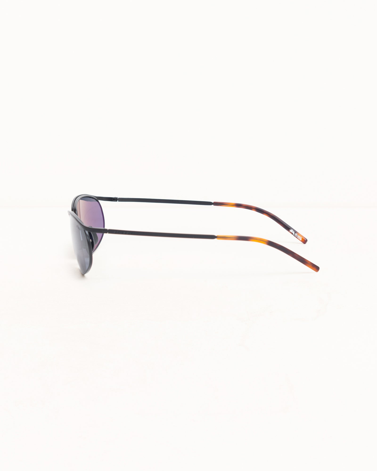 Wilkins Sunglasses Unisex In Matte Black/black