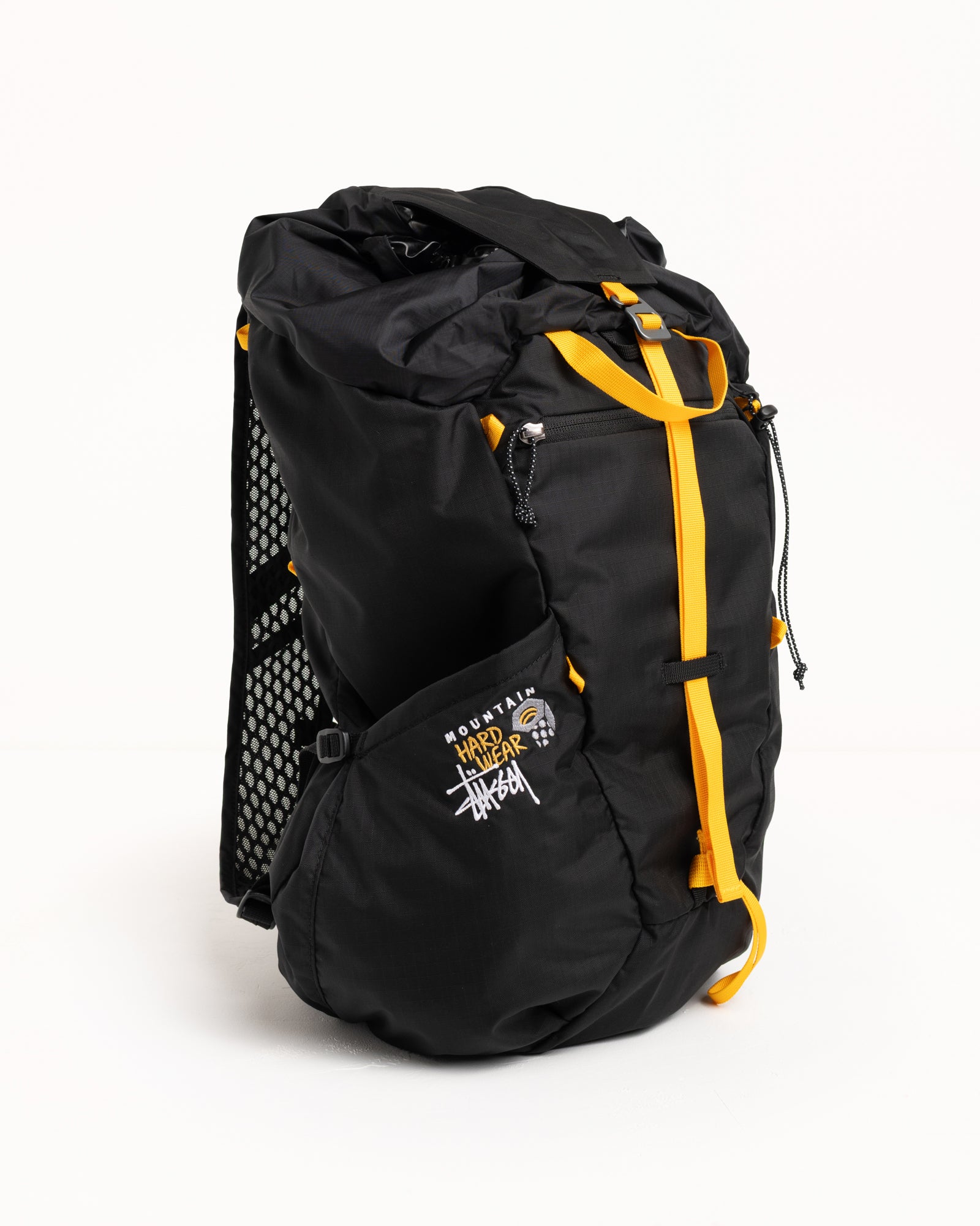 ステューシー × マウンテンハードウェア リュック Stüssy & Mountain Hardwear Ul™ 20 Backpack – Black | Accessories